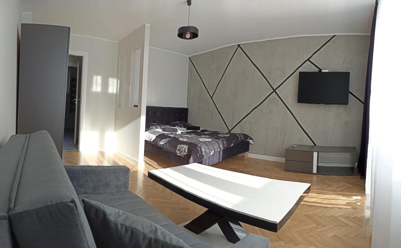 Apartamenty Diamond Na Sportowej Tylicz Exteriör bild
