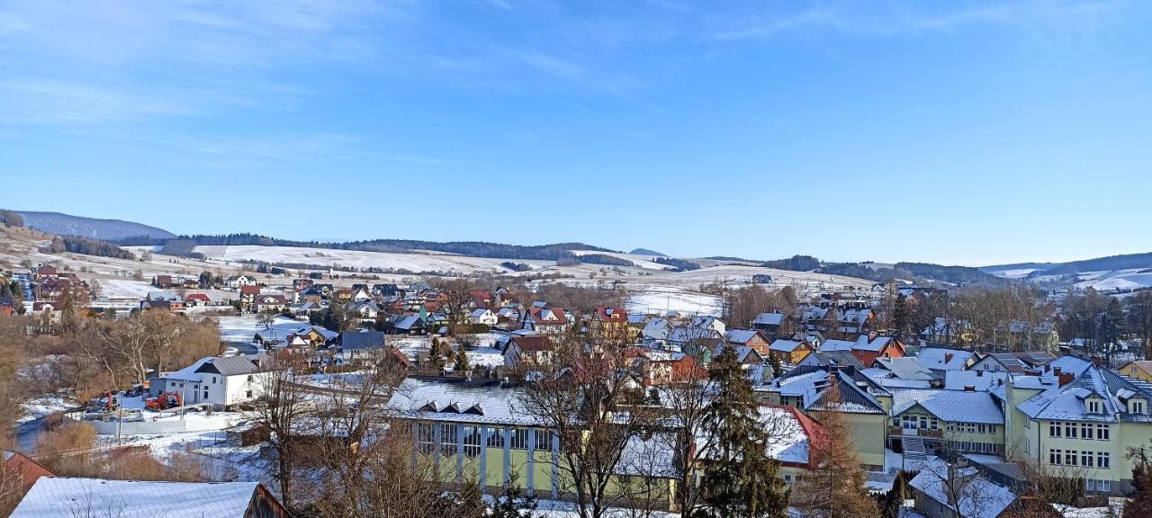 Apartamenty Diamond Na Sportowej Tylicz Exteriör bild
